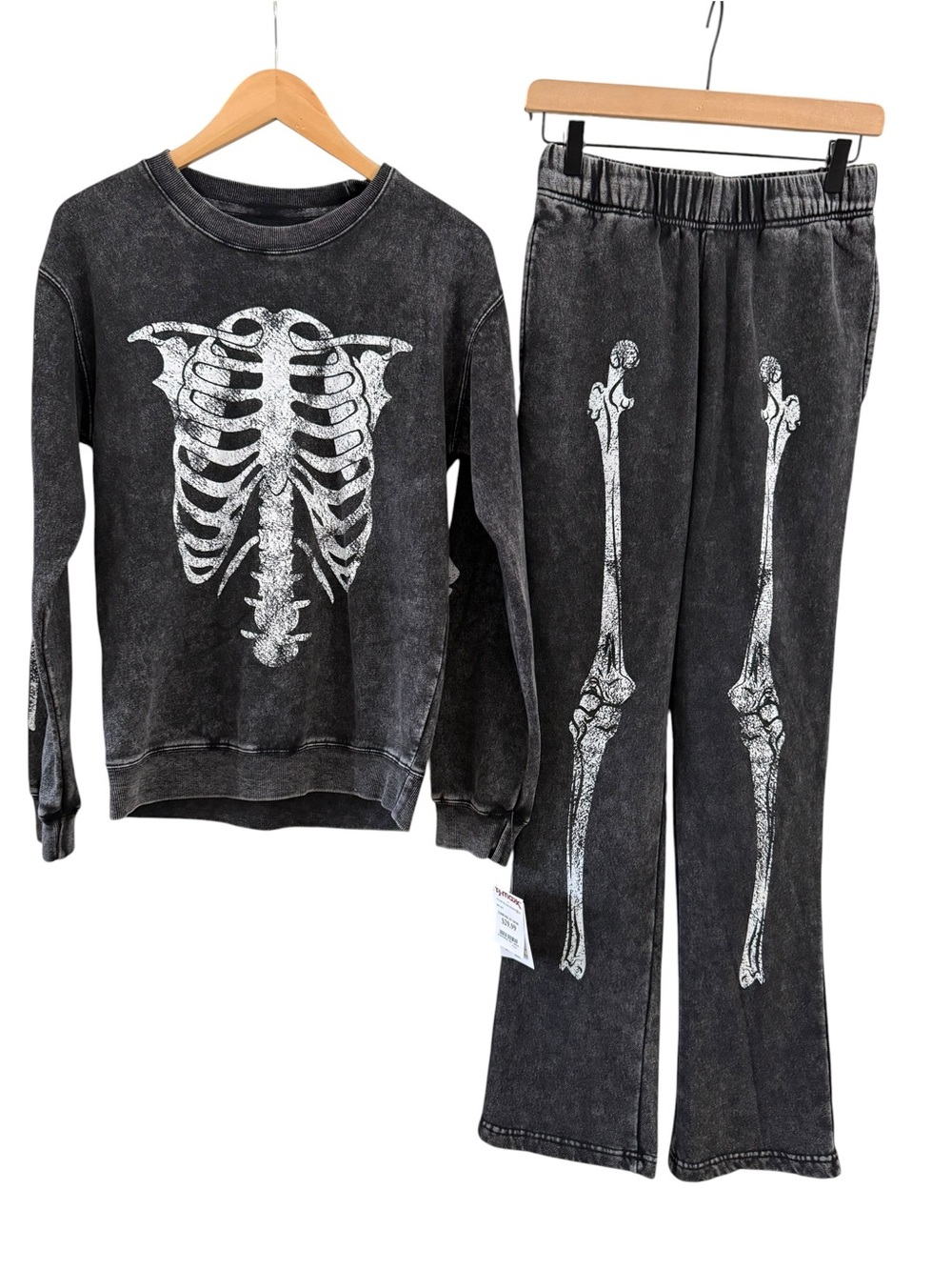 Skeleton Sweats Set NEW Hills and Valleys Black Wash Sweatsuit Size Small NWT